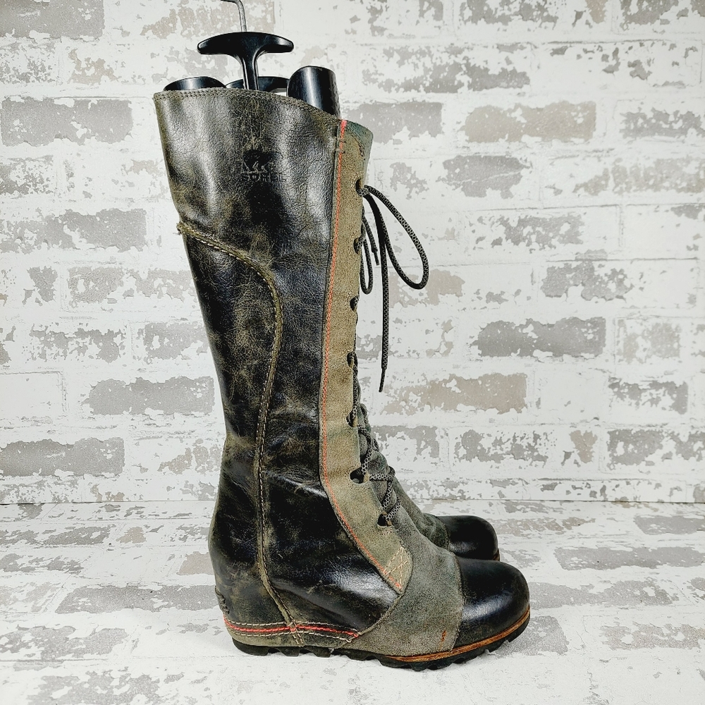 Sorel Olive Green Lace-Up Wedge Boots - Picture 6 of 13